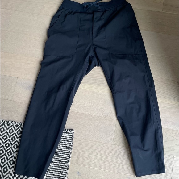 lululemon athletica Other - Lululemon ABC Joggers m medium navy